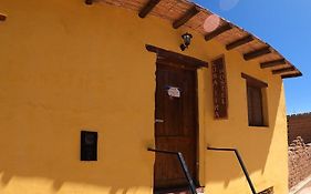 Loma Tika - Tilcara Hostel